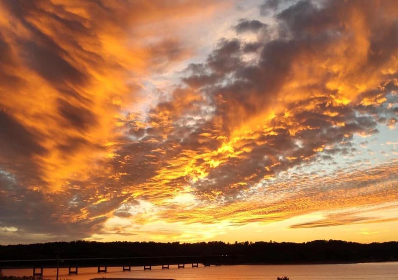 Lake Norfork Resort Henderson Bagian luar foto