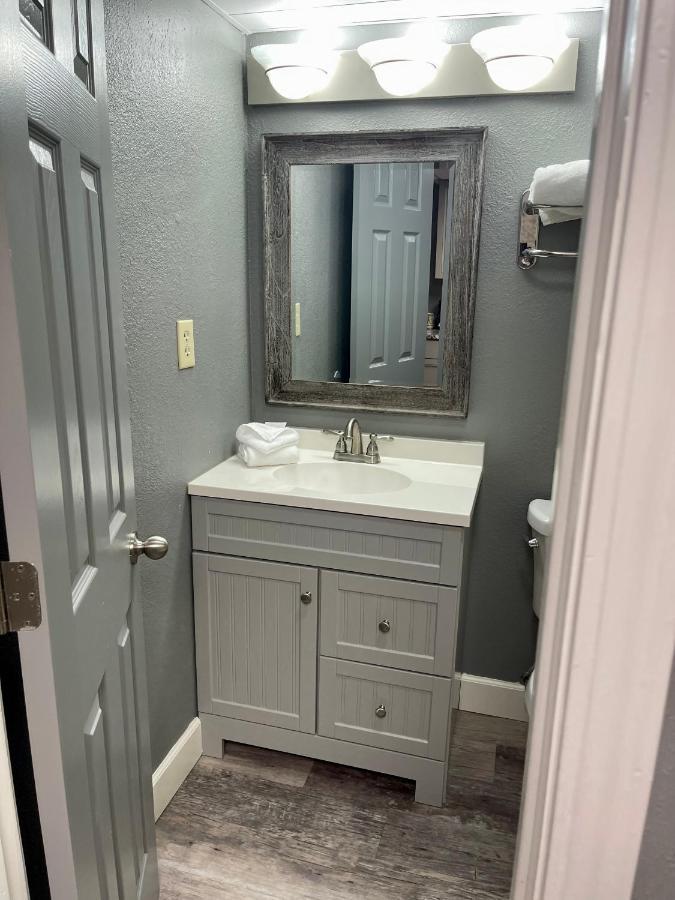 Lake Norfork Resort Henderson Bagian luar foto
