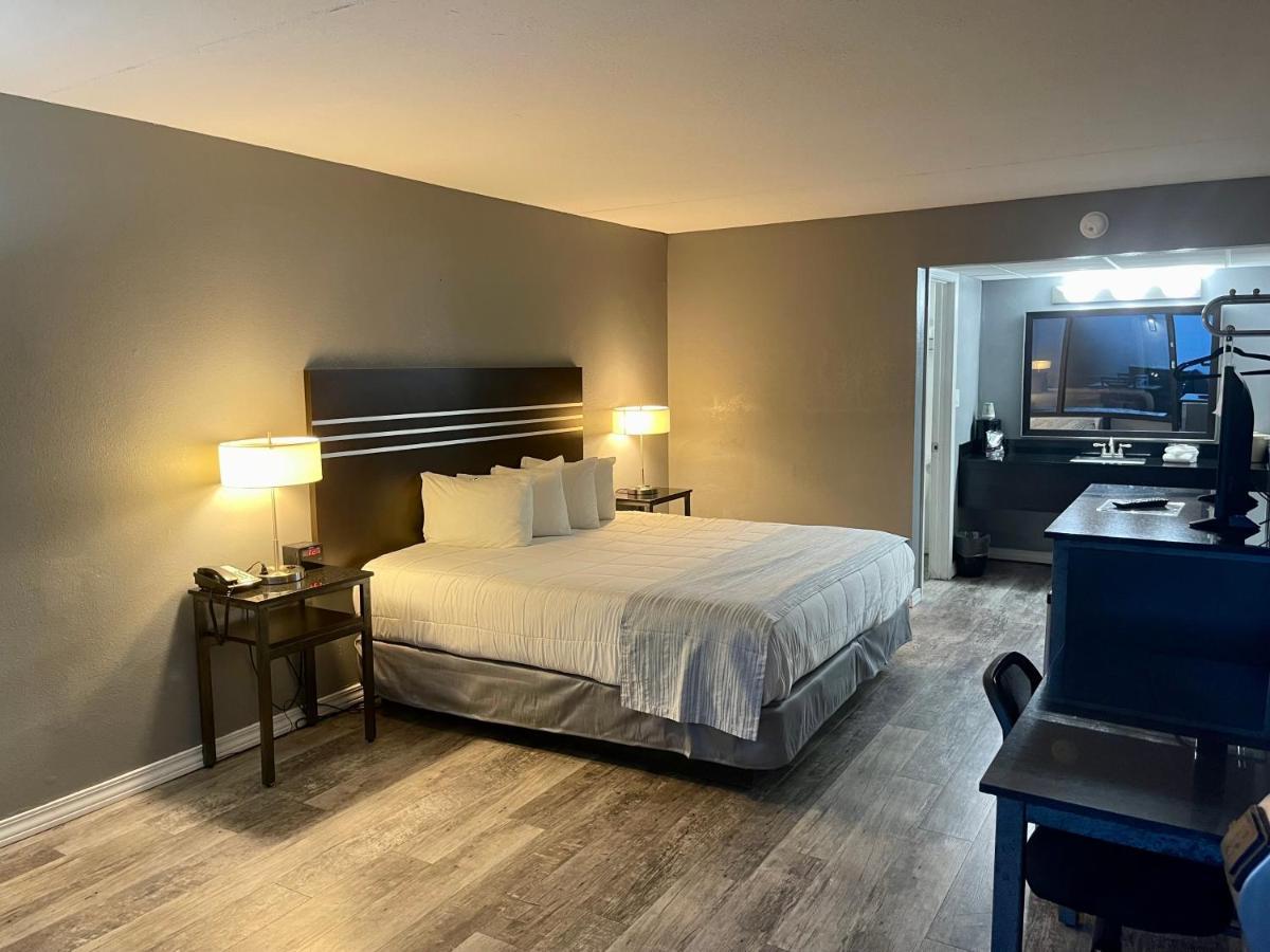 Lake Norfork Resort Henderson Bagian luar foto