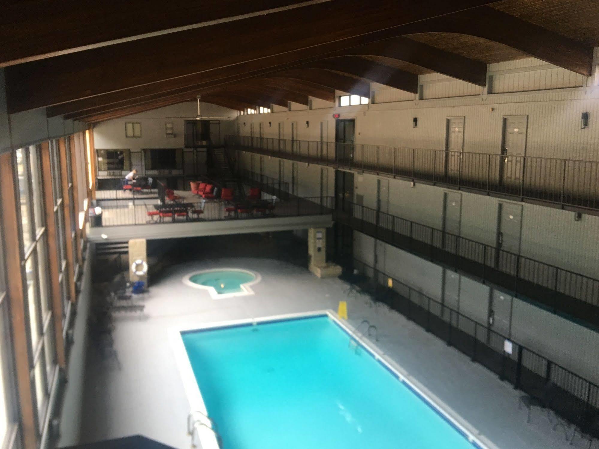 Lake Norfork Resort Henderson Bagian luar foto